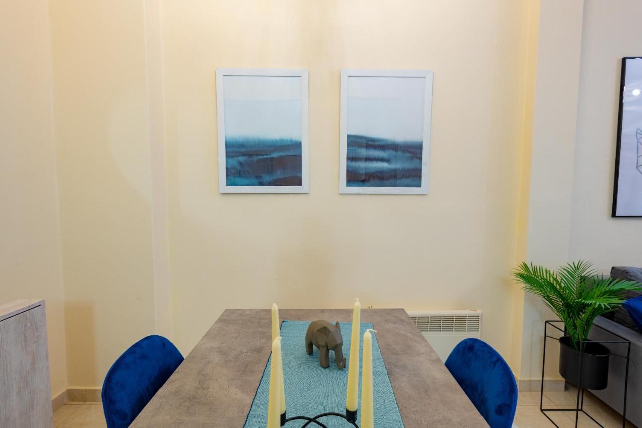 Niovi, Stylish Apartment Near The Waterfront Tesalonika Bagian luar foto