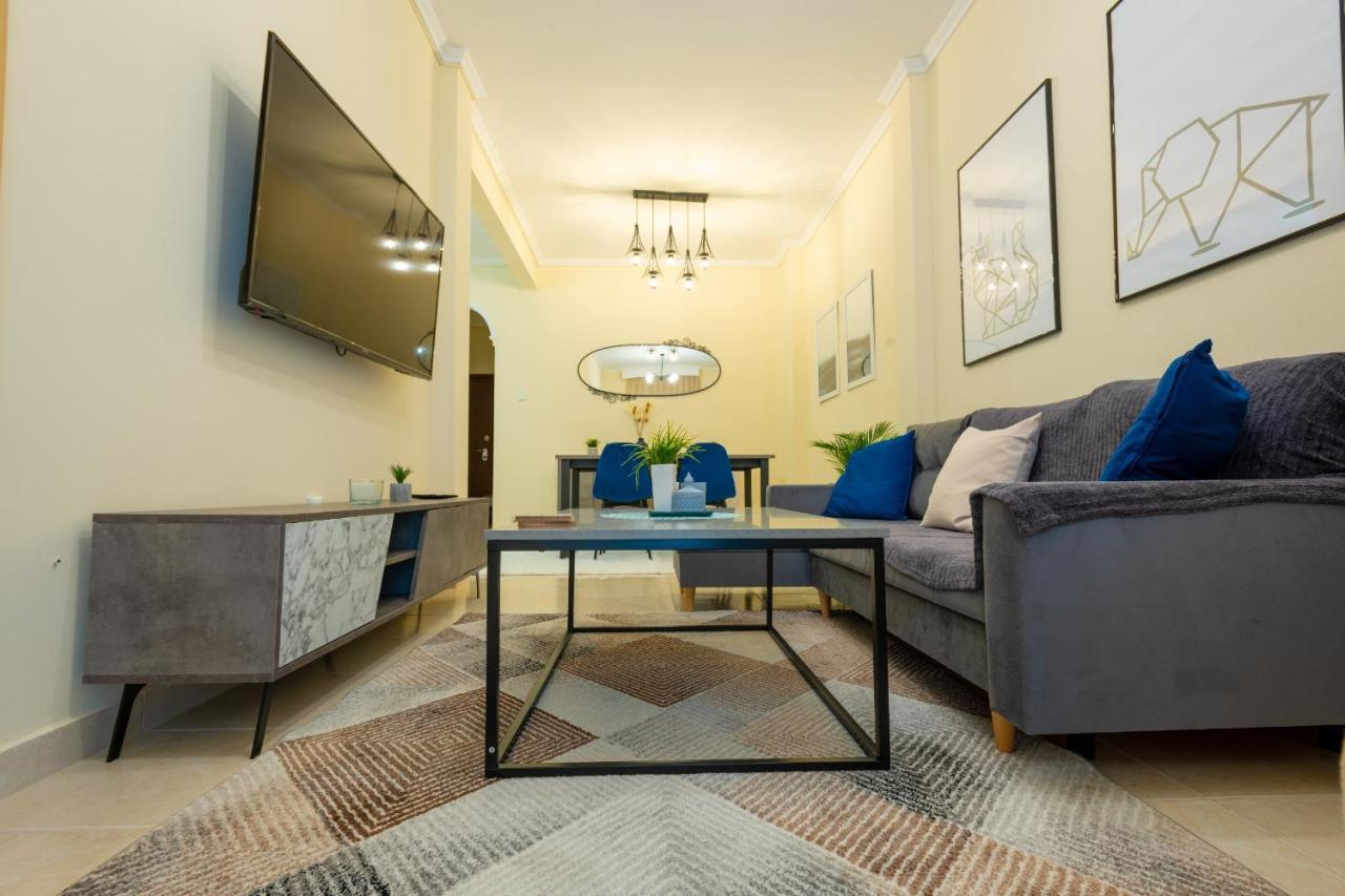Niovi, Stylish Apartment Near The Waterfront Tesalonika Bagian luar foto
