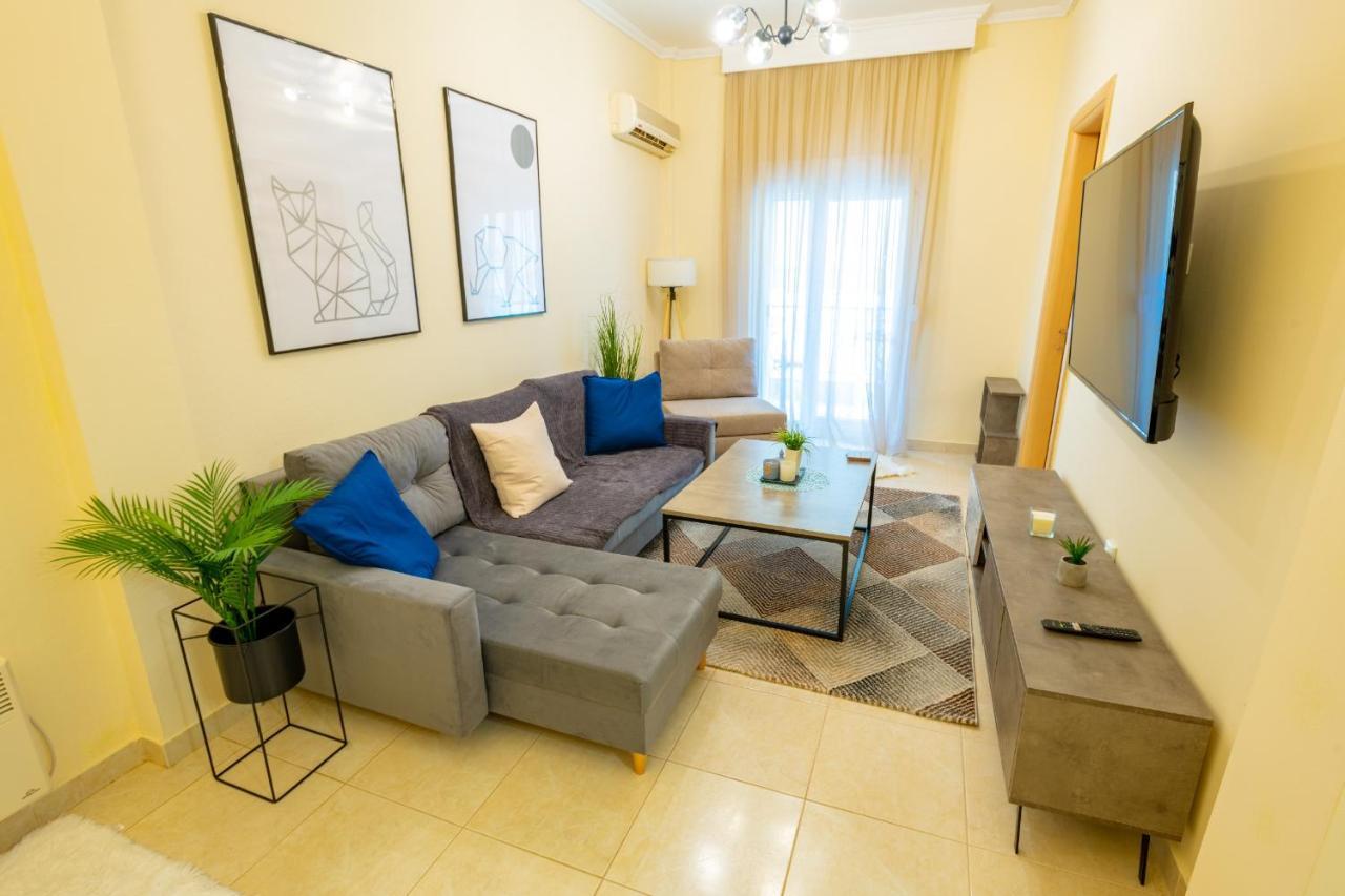 Niovi, Stylish Apartment Near The Waterfront Tesalonika Bagian luar foto