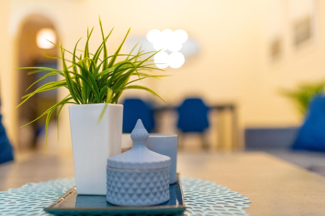 Niovi, Stylish Apartment Near The Waterfront Tesalonika Bagian luar foto