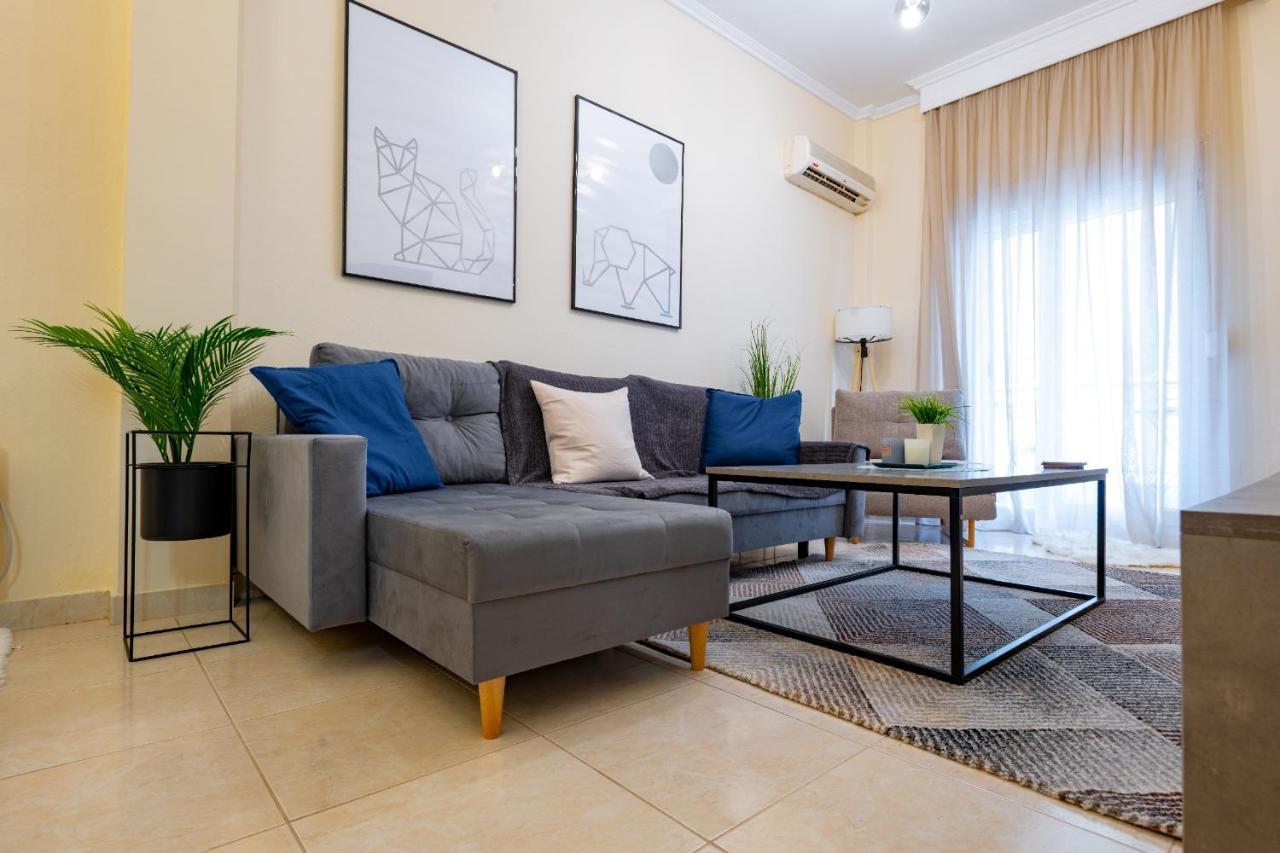 Niovi, Stylish Apartment Near The Waterfront Tesalonika Bagian luar foto